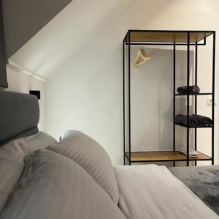 Pog Apartments Tiranë Ngoại thất bức ảnh